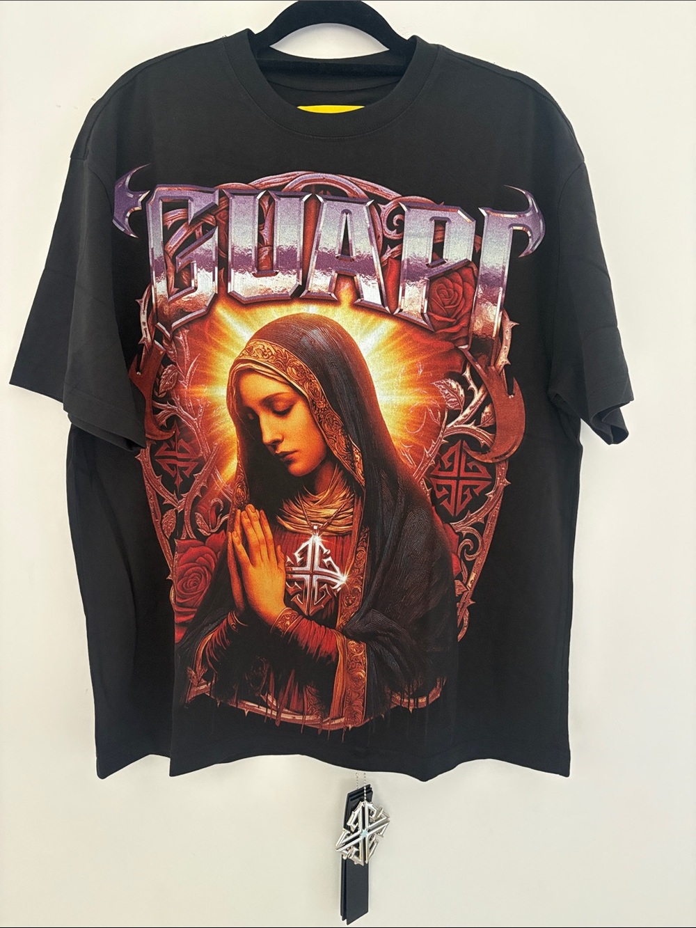 GUAPI Limited Devotion Tee - Picture 6 of 8